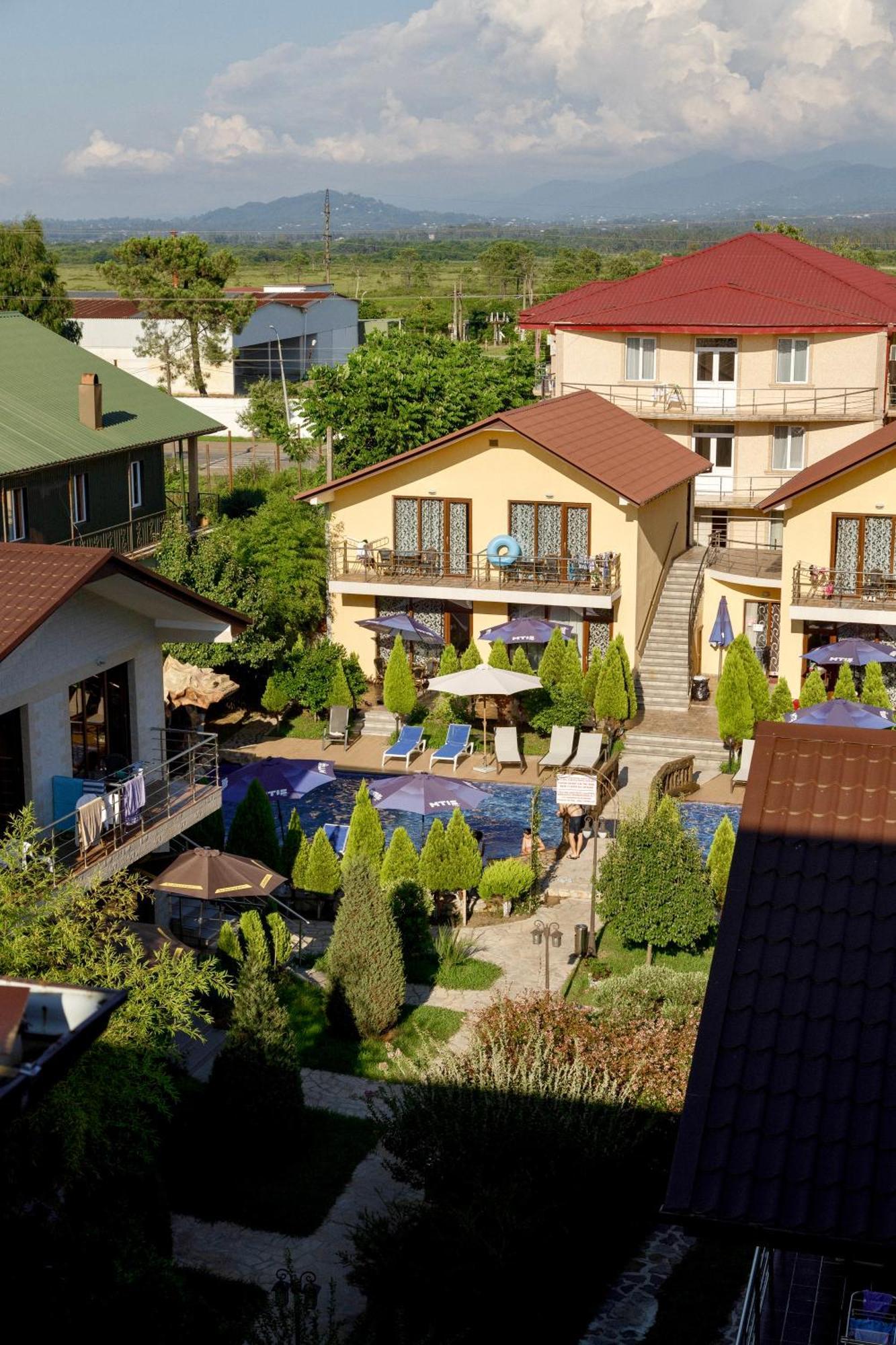 Hotel Chero Kobuleti Exterior photo