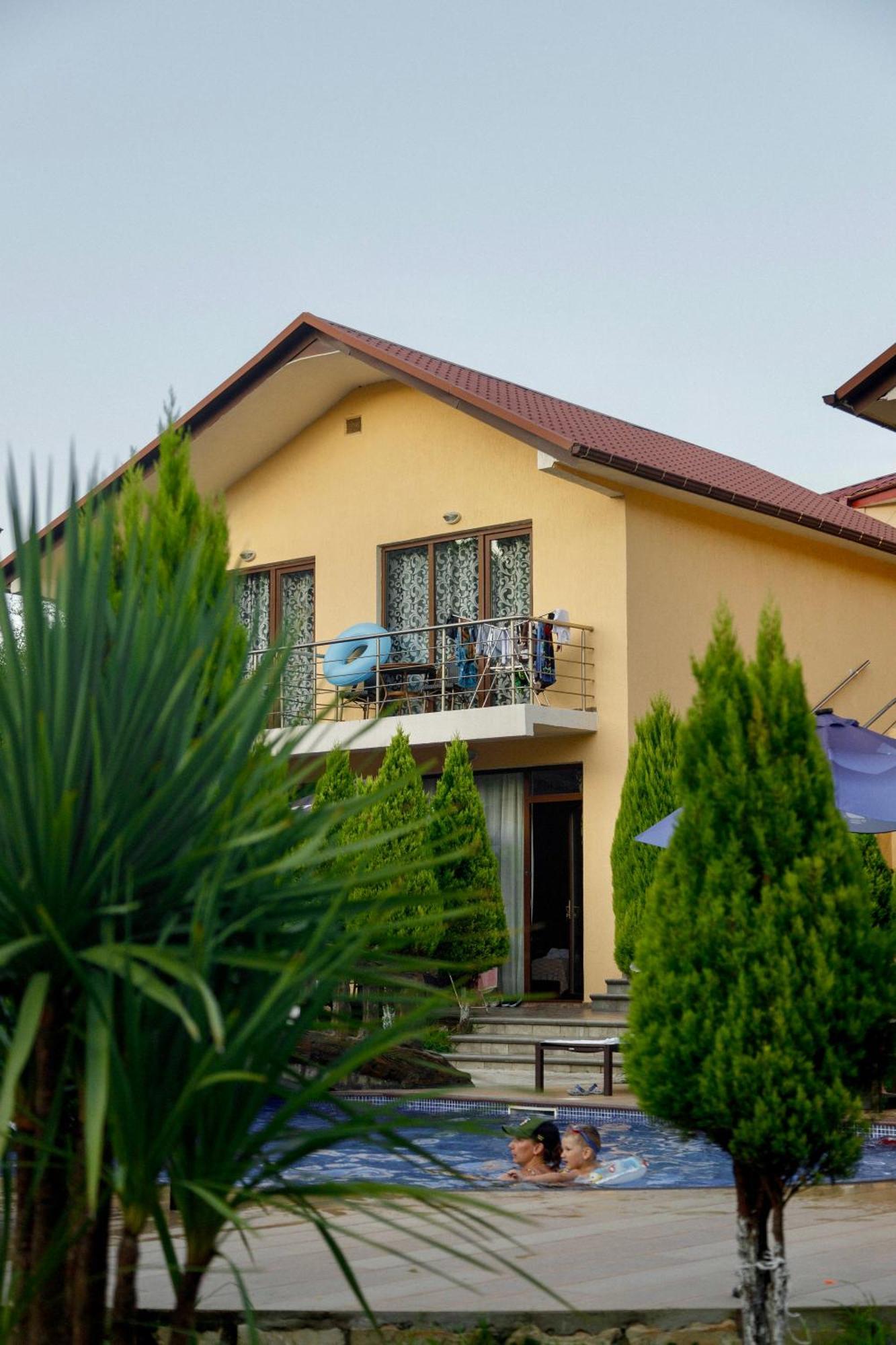 Hotel Chero Kobuleti Exterior photo